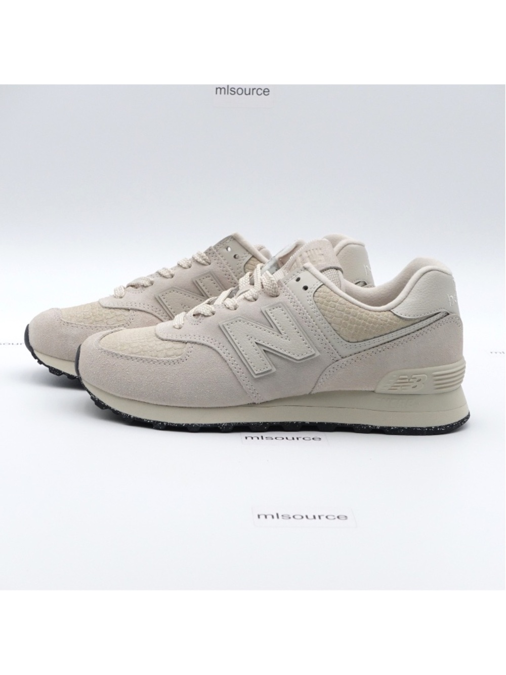 NEW Women's New Balance 574 Suede Sneakers WL574PBK White/Bone Croc
